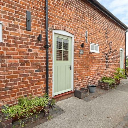 Villa The Shippon Tarporley Esterno foto