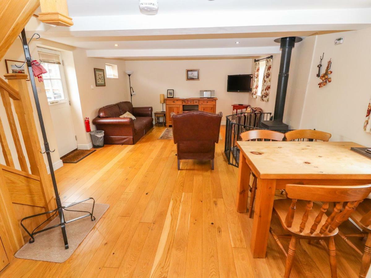 Villa The Shippon Tarporley Esterno foto